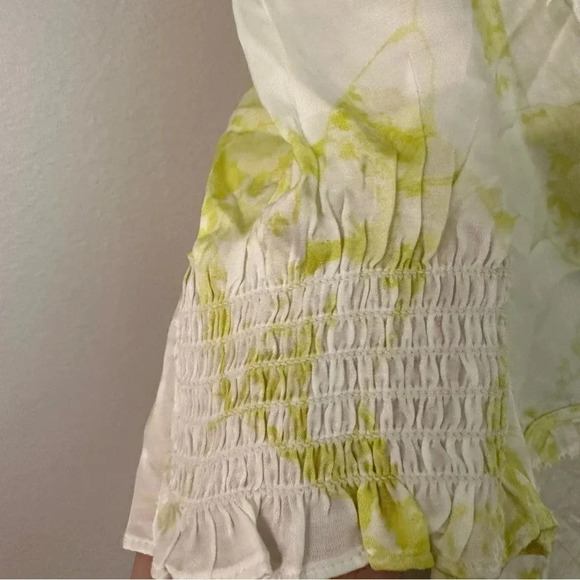 All Saints Demi Marama Dress in Citrus Yellow Short Puff Sleeve V-Neck Sz 8 NWT - Picture 5 of 9